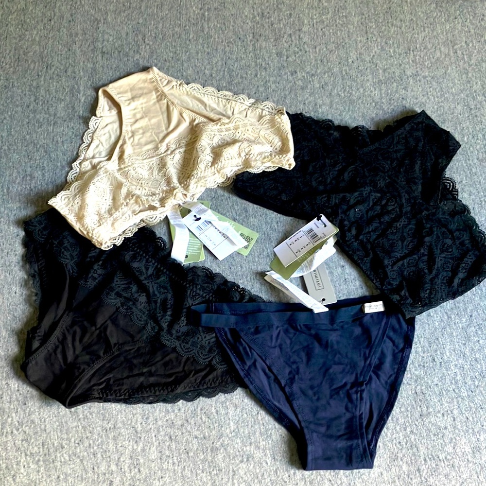 NWT Intimissimi panties bundle
